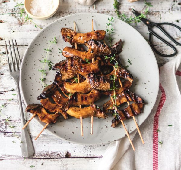Gegrillte Kräuterseitlinge Das muss auf den Grill: Marinierte Kräuterseitlinge